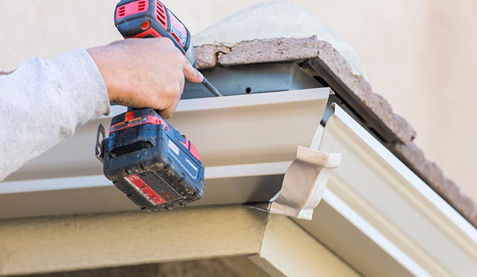 Gutter installation Gutter installation