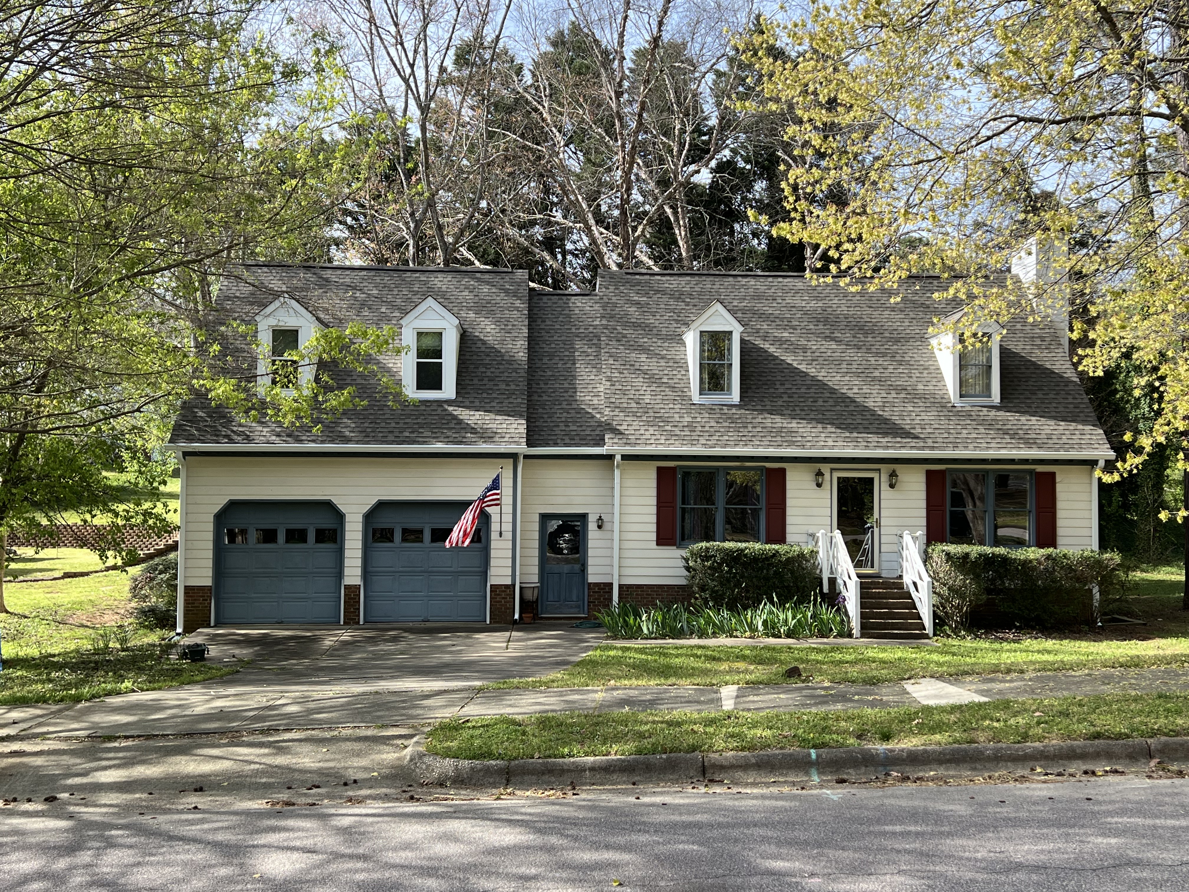 Premium White Gutters with Leaf Blaster Pro